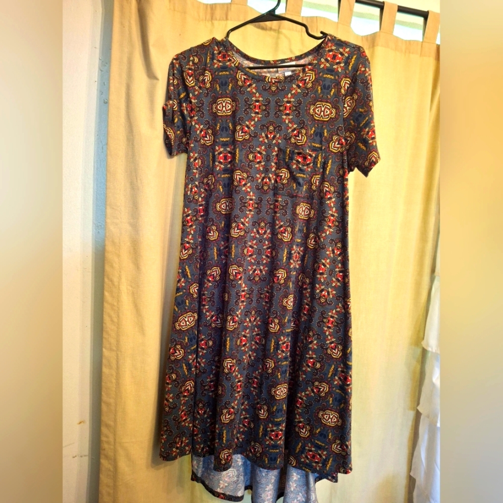 LuLaRoe High Low Dress - Blue and Red Pattern Size Small